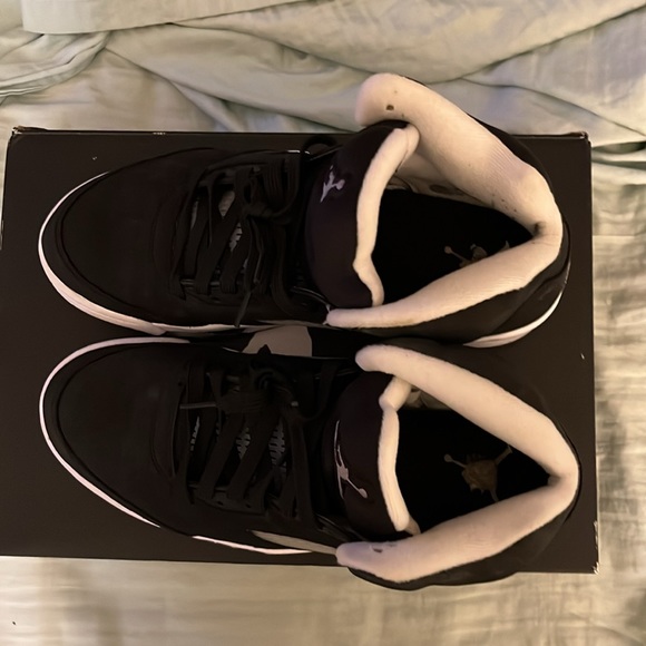 Air Jordan 5 Retro Oreo - Picture 2 of 6